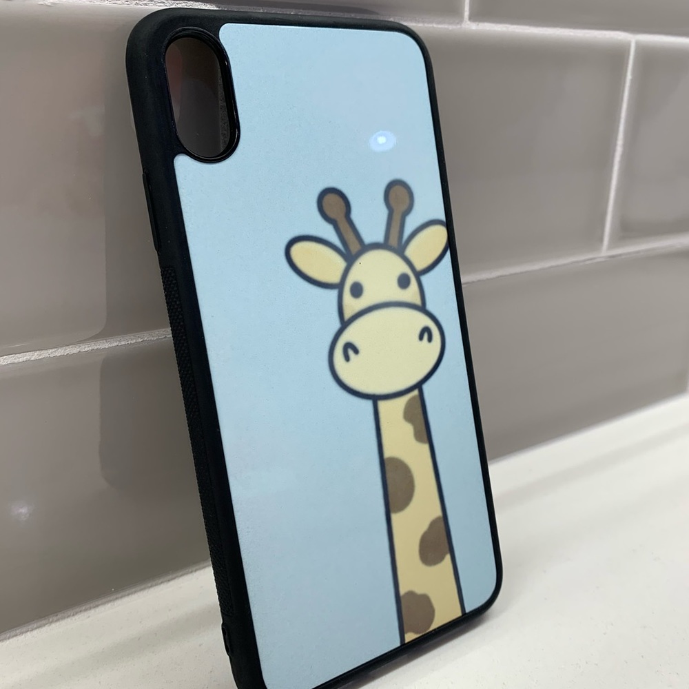 Discolored Giraffe Phone Case